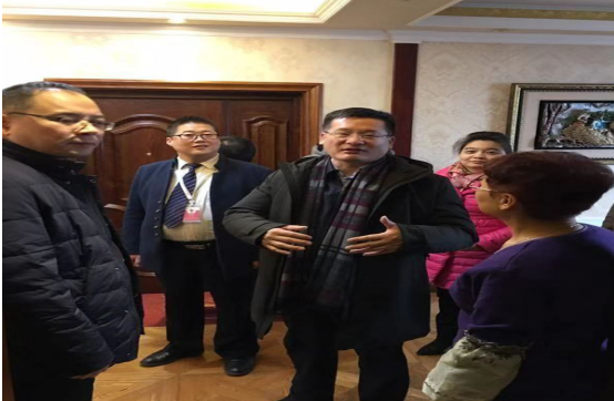 雁塔區(qū)區(qū)委副書記、代區(qū)長趙雷蒞臨【朱雀云天】小區(qū)檢查冬季供暖情況
